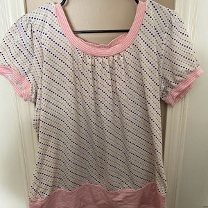 Torrid Polka dot shirt with crisscross back Size 2